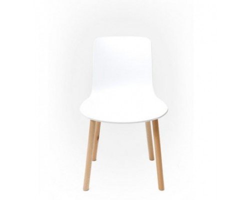 DECO Стілець
колір білий
Стілець виконаний із пластику. Ніжки стільця виконані з дерева й металу.
Габарити 49х49х80 см