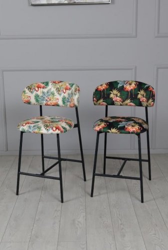 Стілець Дакс напівбарний чорний