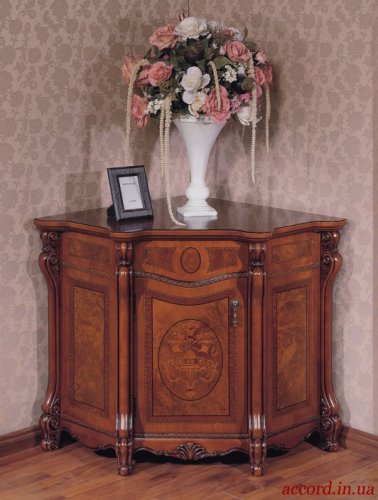 T0801-46 Комод кутовий
Ширина 982 см
Глибина 764 см
Висота 852 см
матеріал дерево й шпона
колір горіх