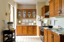 Nika Sevia (klon ontario) складальна
Модульна кухня Nika Sevia (klon ontario).
Фасади в кольорі клен онтаріо. 