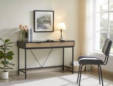 Стіл письмовий Mago B1 Signal дуб/чорний MAGOB1
розмір 120х40х78 см 