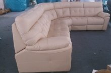 МОНАКО Кутовий диван
розмір 295/185*92*102
матеріал шкіра й дерево
колір слоняча кістка, коричневий, оливка, капучіно й латте