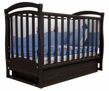 Соня ЛД 6 маятник Ліжечко Верес і ящик
Колір: горіх
Матеріал:  дерево-бук
Внутрішній розмір: 120х60
Кольору в асортиментах