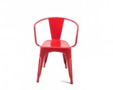 Стілець MACHO Червоний.
Стілець зроблений з металу, пофарбованого в червоний колір. Ця модель призначена для компактного зберігання.
Габарити: 70х48х43 см